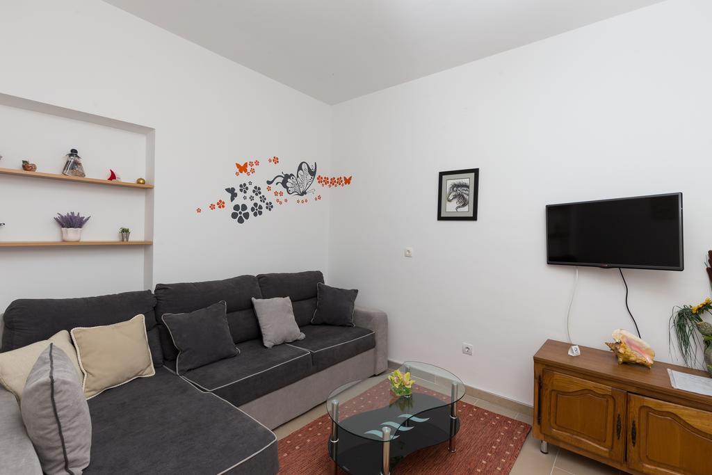 Apartments Olive Млини Екстериор снимка